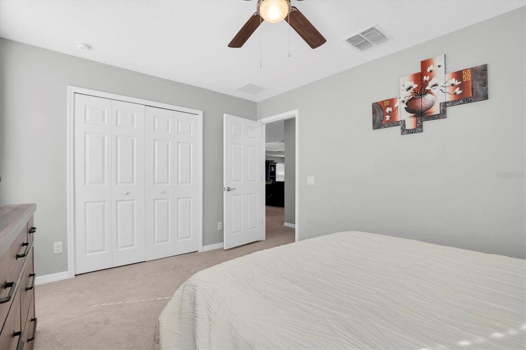 Image 35 of property listing at 3833 VILLAMORE LANE, Odessa, FL 33556