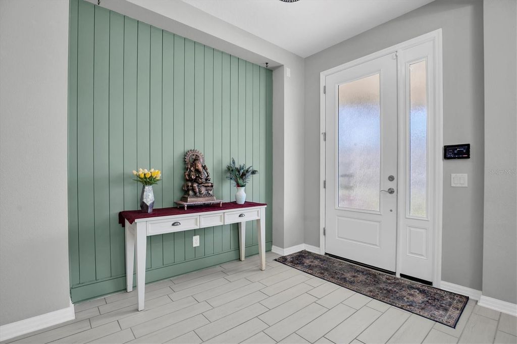 Image 43 of property listing at 3833 VILLAMORE LANE, Odessa, FL 33556