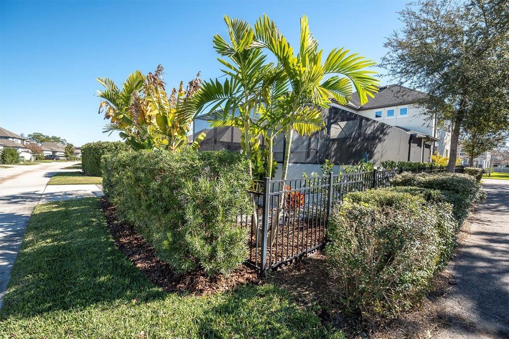 Image 45 of property listing at 3833 VILLAMORE LANE, Odessa, FL 33556