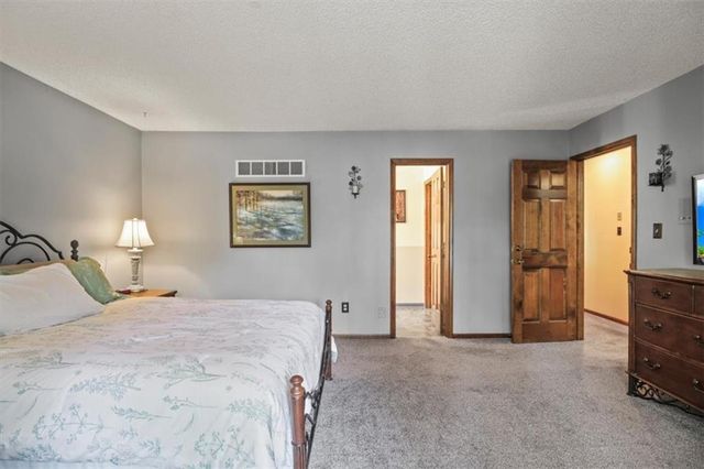 3705 S Marion Court, Independence, MO 64055