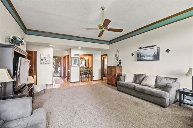 3705 S Marion Court, Independence, MO 64055