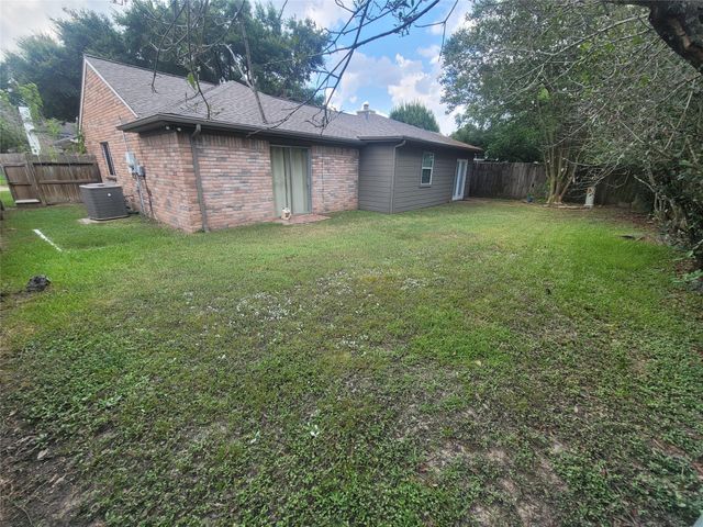22715 Braken Manor Lane, Katy, TX 77449