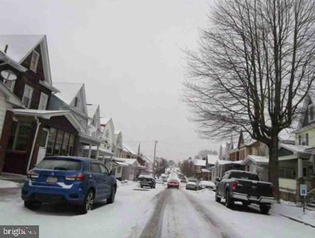 605 BELL AVE, Altoona, PA 16602