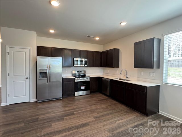 106 Titanium Drive, Statesville, NC 28625