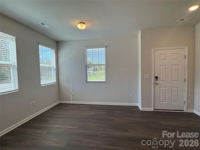 106 Titanium Drive, Statesville, NC 28625