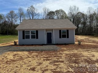 106 Titanium Drive, Statesville, NC 28625