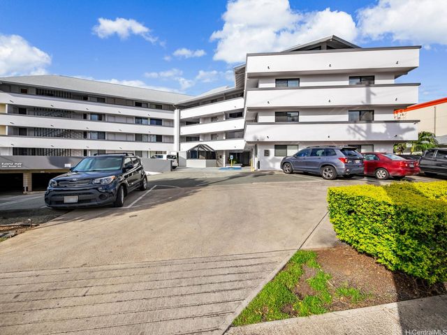 2860 Waialae Avenue 115, Honolulu, HI 96826