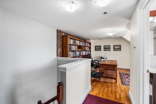 81 Forest St 81, Medford, MA 02155