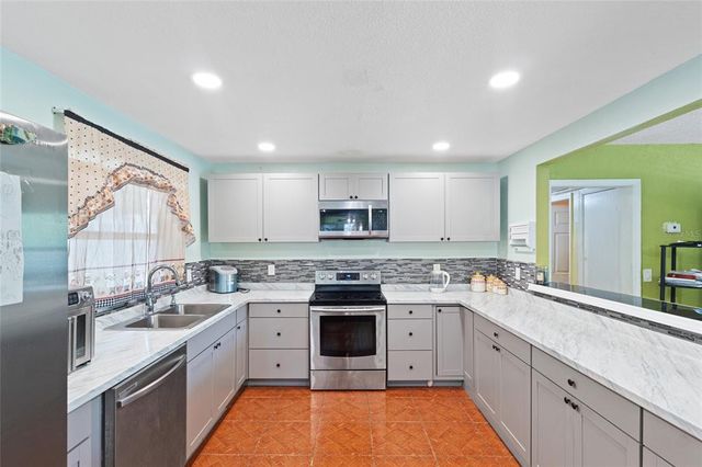 1607 LAKE LORINE DRIVE, Orlando, FL 32808