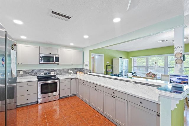1607 LAKE LORINE DRIVE, Orlando, FL 32808