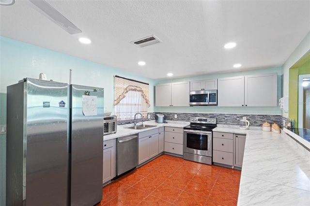 1607 LAKE LORINE DRIVE, Orlando, FL 32808