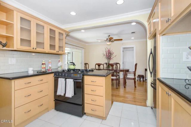 301 Rosemont Boulevard, San Gabriel, CA 91775