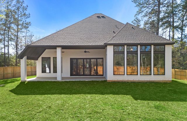 116 Founders Grove Loop, Willis, TX 77318