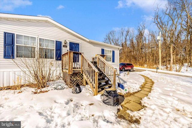 122 PAULS PL, Falling Waters, WV 25419