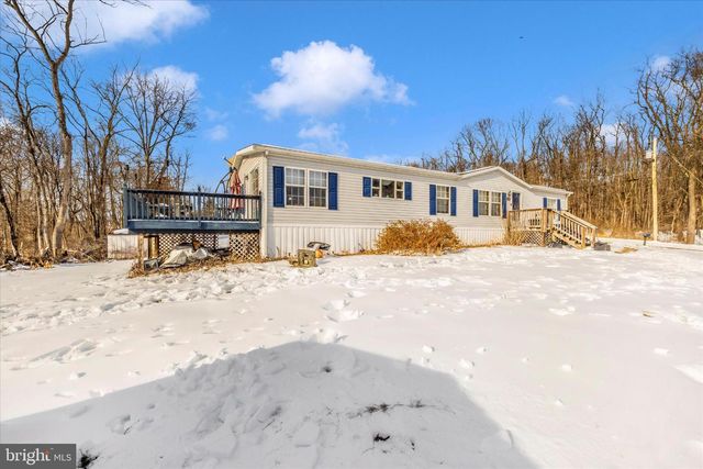 122 PAULS PL, Falling Waters, WV 25419