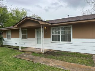 195 Ellen Street, Healdton, OK 73438