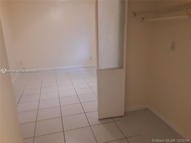 1934 Rodman St REAR UNIT, Hollywood, FL 33020