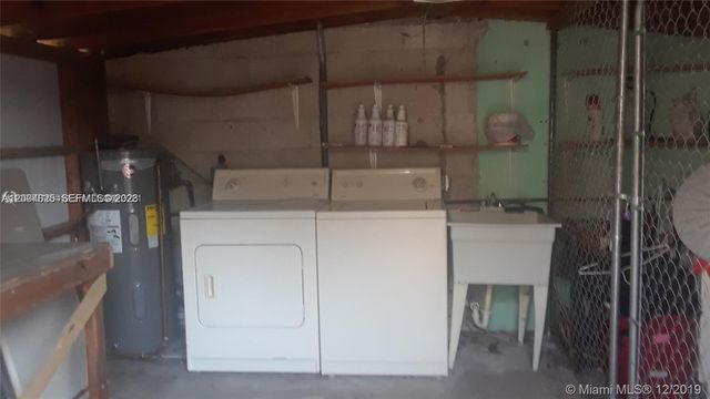 1934 Rodman St REAR UNIT, Hollywood, FL 33020