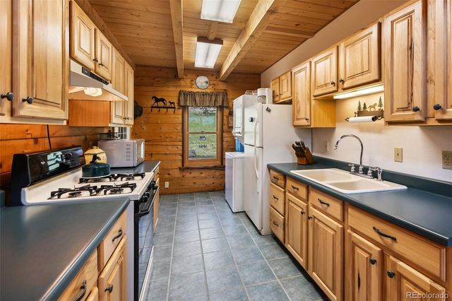 133 Vail Drive, Florissant, CO 80816
