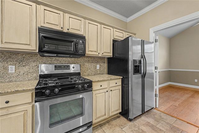 3420 E Madison Avenue, Fayetteville, AR 72701