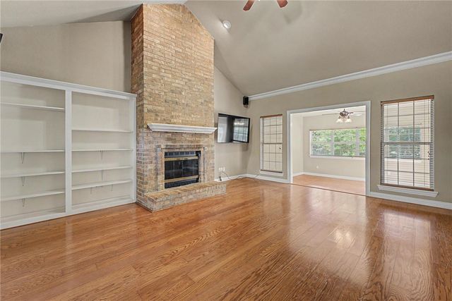 3420 E Madison Avenue, Fayetteville, AR 72701
