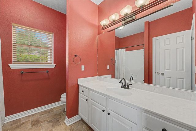 3420 E Madison Avenue, Fayetteville, AR 72701