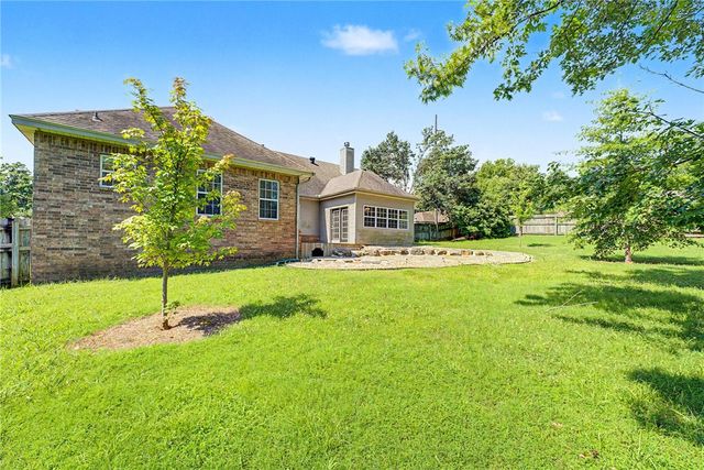 3420 E Madison Avenue, Fayetteville, AR 72701
