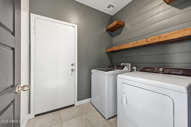 8297 W CLEMENTE Way, Florence, AZ 85132