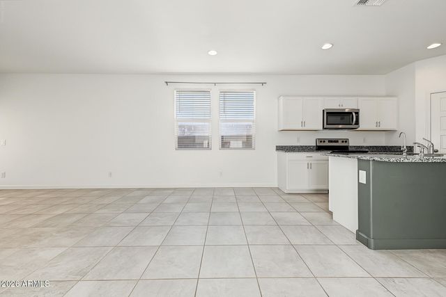 8297 W CLEMENTE Way, Florence, AZ 85132