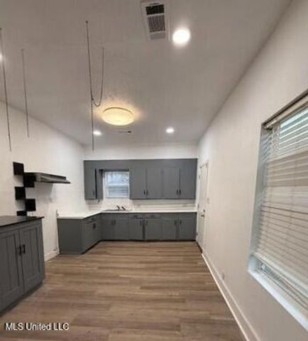 1003 Spengler Street, Jackson, MS 39202