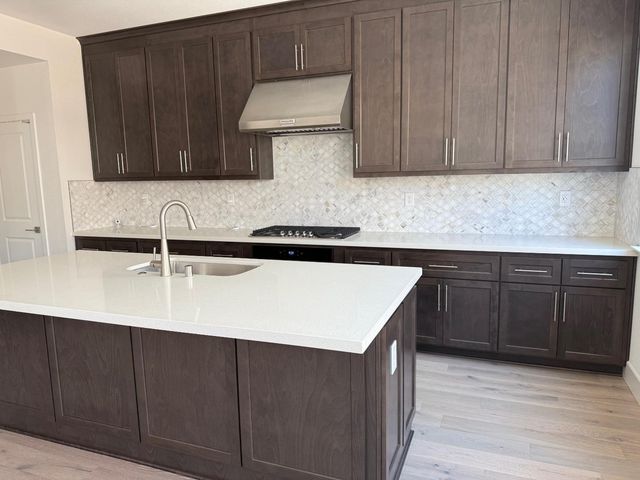 96 E Frost Drive, Tracy, CA 95391