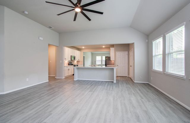 4603 Bay Vista Drive, Baytown, TX 77523