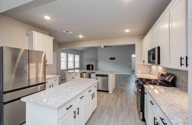 4603 Bay Vista Drive, Baytown, TX 77523