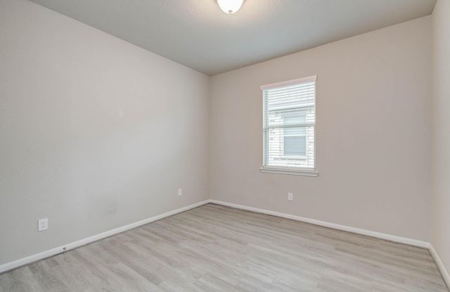 4603 Bay Vista Drive, Baytown, TX 77523