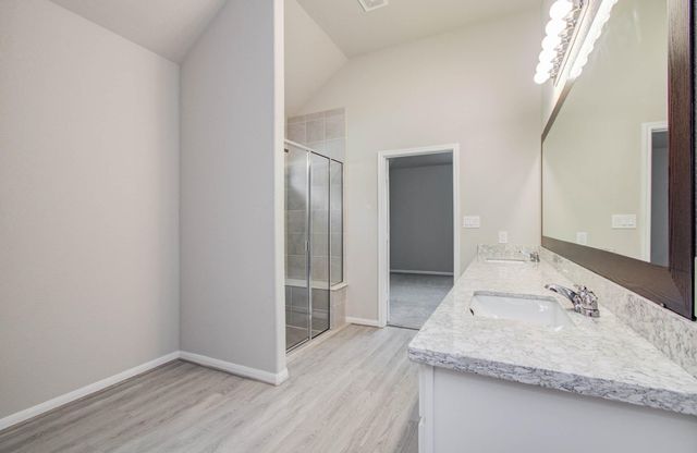 4603 Bay Vista Drive, Baytown, TX 77523