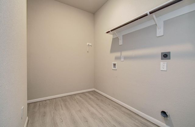 4603 Bay Vista Drive, Baytown, TX 77523