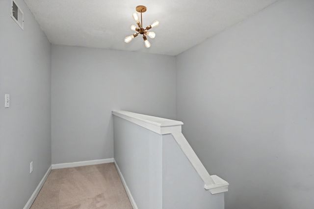 71 Stone Ridge Rd 71, Franklin, MA 02038