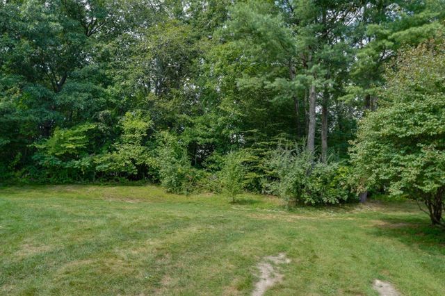 71 Stone Ridge Rd 71, Franklin, MA 02038