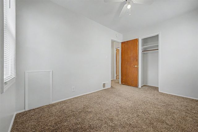 17727 Lowell Street, Roseville, MI 48066