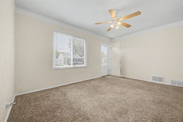 17727 Lowell Street, Roseville, MI 48066