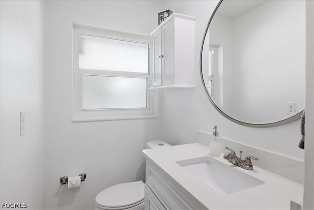 1821 Winkler AVE, Fort Myers, FL 33901