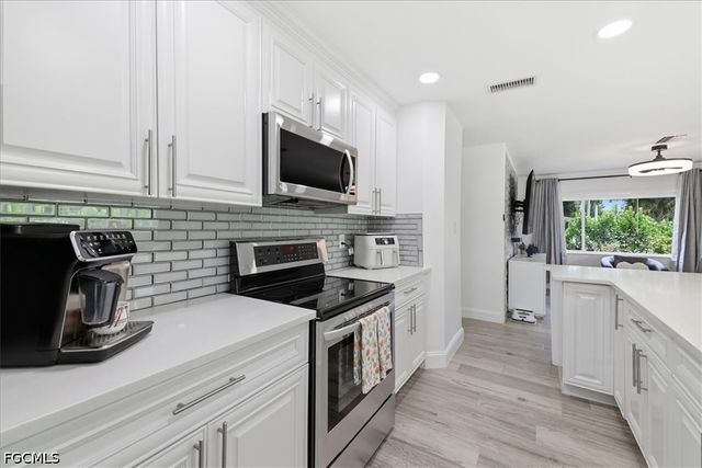 1821 Winkler AVE, Fort Myers, FL 33901