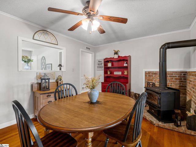 227 Ferndale Drive, Boiling Springs, SC 29316