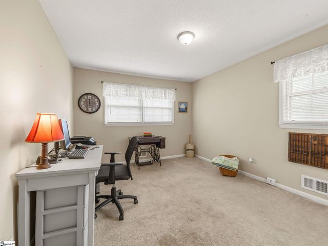 227 Ferndale Drive, Boiling Springs, SC 29316