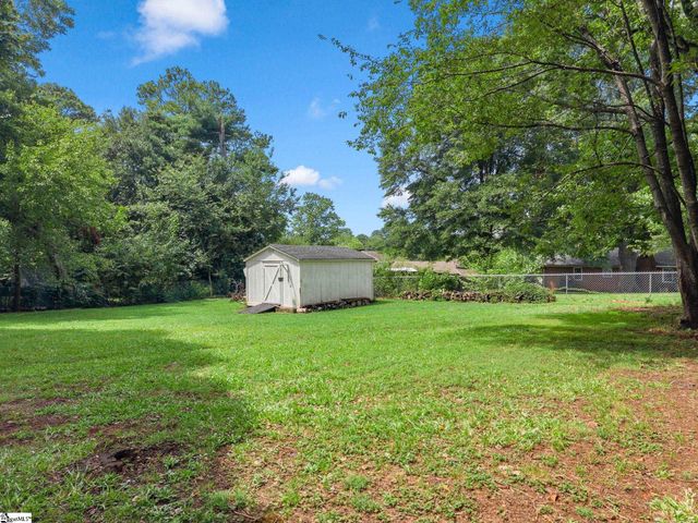 227 Ferndale Drive, Boiling Springs, SC 29316