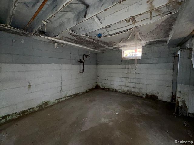 11975 Hamburg Street, Detroit, MI 48205