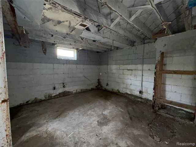 11975 Hamburg Street, Detroit, MI 48205