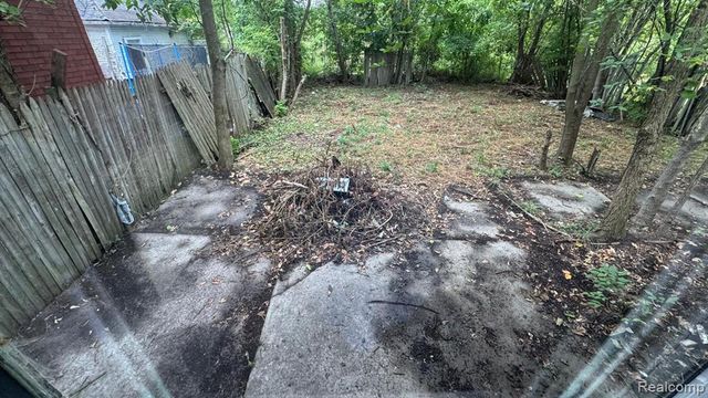 11975 Hamburg Street, Detroit, MI 48205