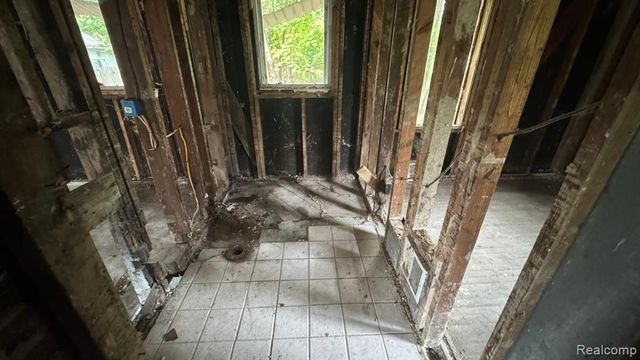 11975 Hamburg Street, Detroit, MI 48205