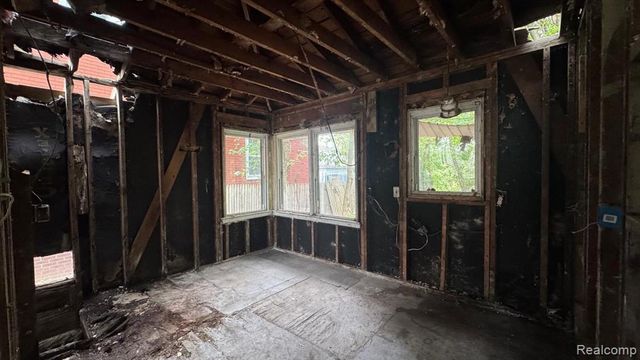 11975 Hamburg Street, Detroit, MI 48205